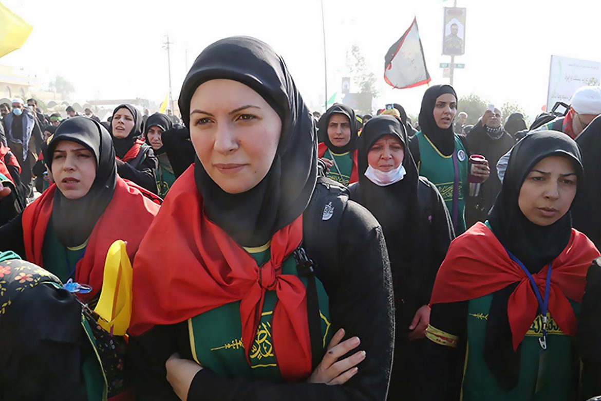 mahjubah-341-article3-1 An Examination of Activist Women at Arba'een with a Focus on the Identity Model of Shia Woman